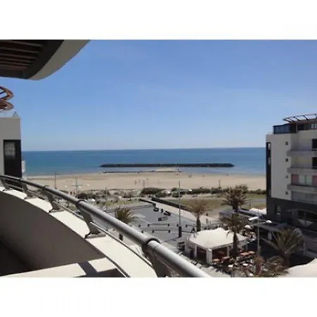 Languedoc Immobilier Vue Piscine Rochelongue - St152 * Агд